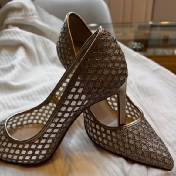 Nine West Women's Tatiana Sparkly Gold Mesh Glitter Pumps/Heels, size 6M - Picture 7 of 10